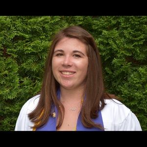 Meet your Posher, Caroline